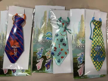 주토피아2 넥타이 키링