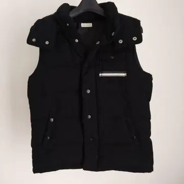 나노 유니버스 블랙 다운 베스트