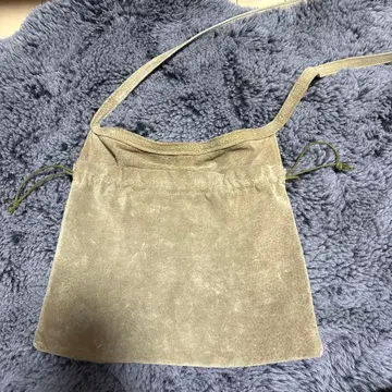 핸더 스킴 숄더백