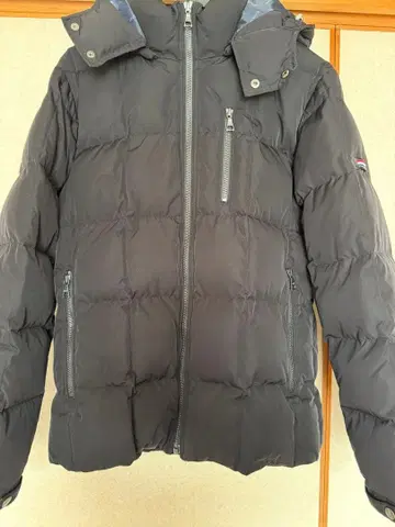 블랙 다운 자켓