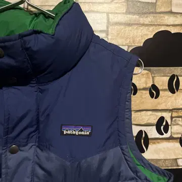 patagonia 다운 베스트 네이비/그린