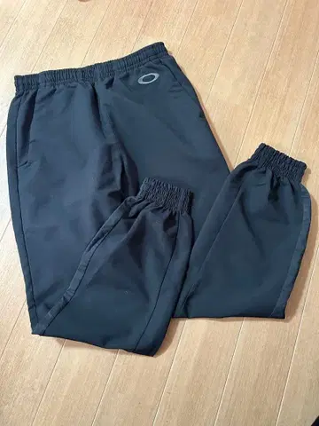Oakley 블랙 팬츠 허리밴딩