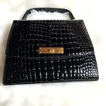 블랙 포멀 백 에나멜 소재 악어 엠보싱 2WAY 숄더 포함