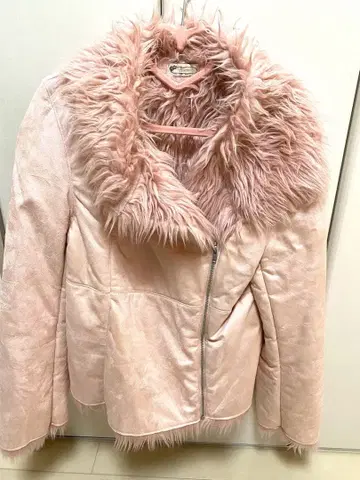 LIZ LISA 핑크 인조 모피 숏 자켓