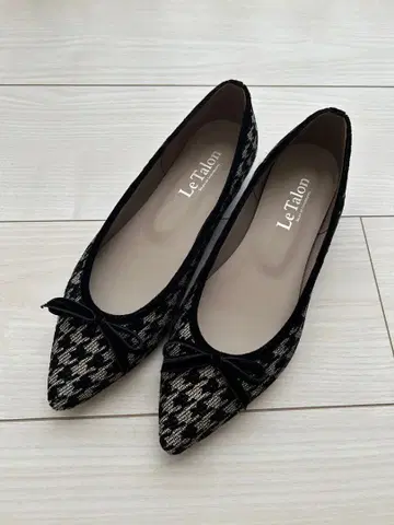 Le Talon 발레 슈즈 23.5cm