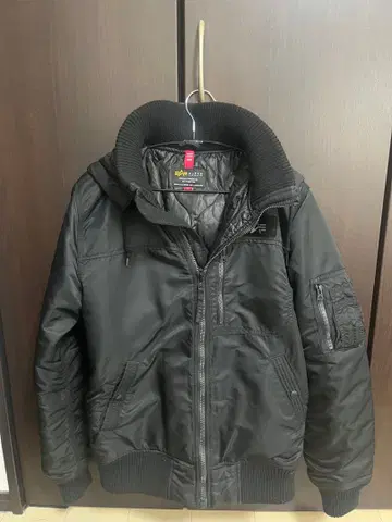 ALPHA INDUSTRIES 써모라이트 자켓 블랙 MA-1