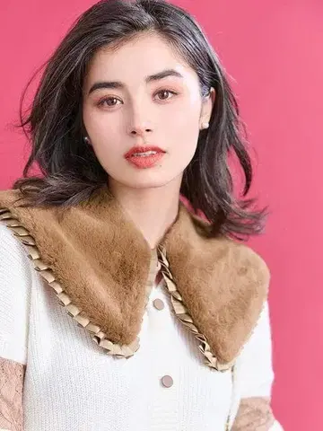 새상품 Chesty 체스티 퍼 탈착식 옷깃