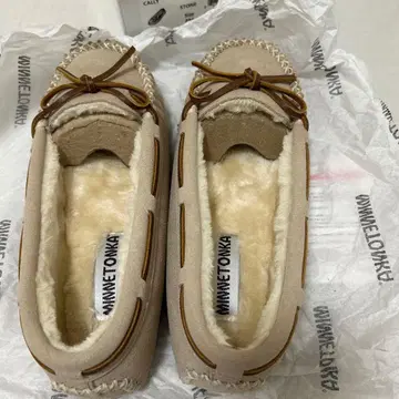 MINNETONKA CALLY 모카신 8M 스톤 25cm