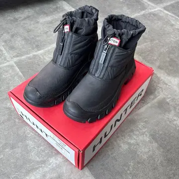 [ 새상품급 ] HUNTER 스노우 부츠 24.0