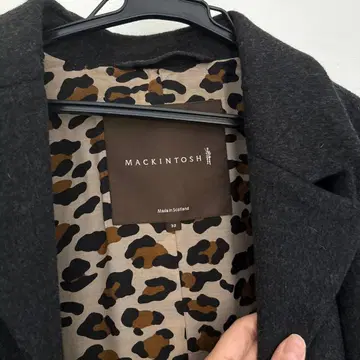 MACKINTOSH 울 피코트