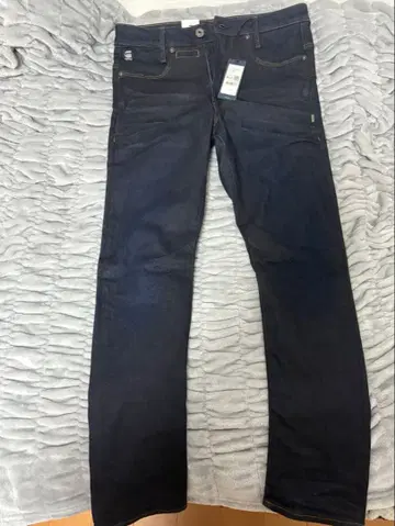 G-RAW 다크 블루 슬림 핏 데님