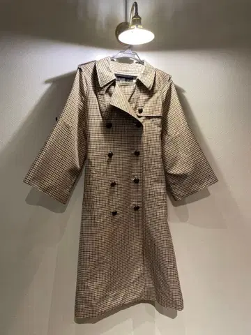 Unaca 체크 무늬 트렌치코트