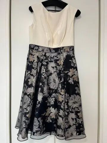 AIMER 꽃무늬 A라인 원피스