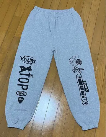 유리 맨투맨 XL 사이즈