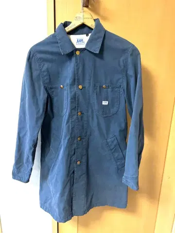 Lee 베이지 샵코트 M