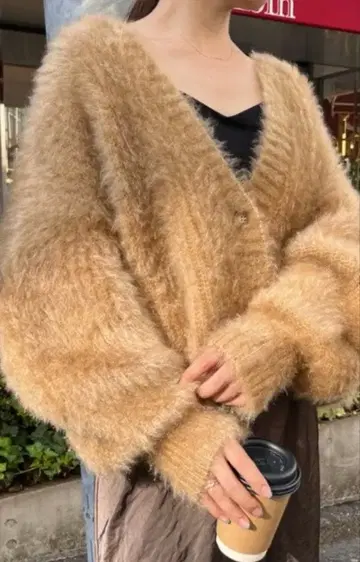 [컨디션 최상] WILLOWCAT 샤기 니트 자켓 가디건