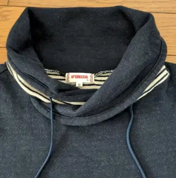 맥그리거 네이비 상의 M