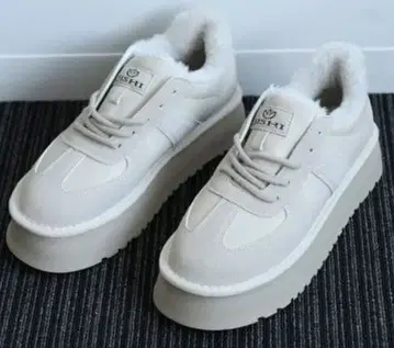 Soes365 베이지 통굽 스니커즈