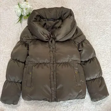 새상품급 어반 리서치 다운 자켓 올리브 다운 90%