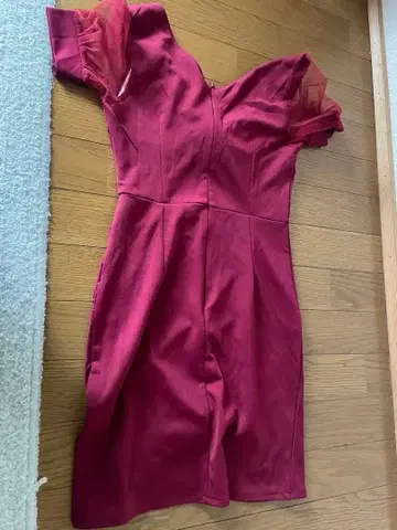 DAZZY 와인 레드 타이트 드레스