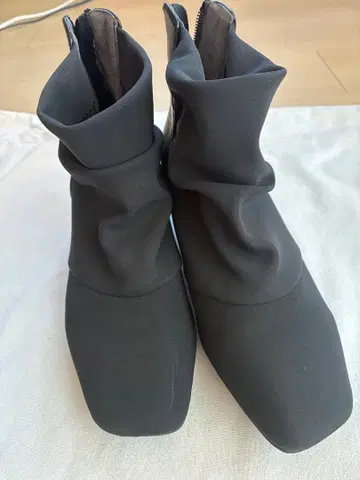 fitfit 블랙 부츠