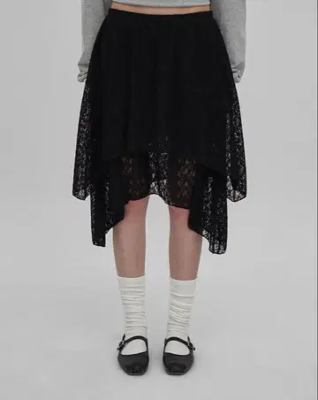 블랙업 하이웨스트 미디 스커트