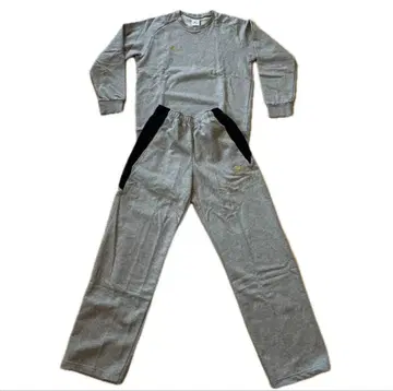 미즈노 맨투맨 S 사이즈 상의, M 사이즈 하의 세트 그레이 골드 로고