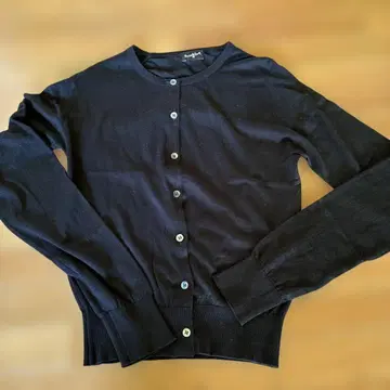 미사용 새상품 MARGARET HOWELL 긴팔 가디건