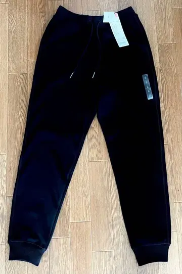 UNIQLO 히트텍 보아 스웨트 팬츠 S 사이즈 블랙