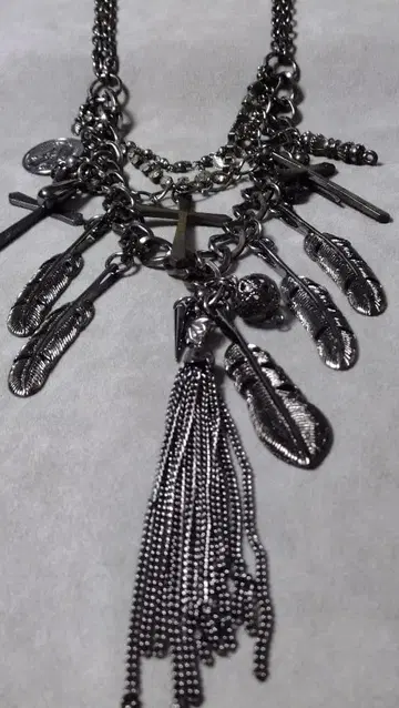 보헤미안 스타일 목걸이 깃털과 십자가