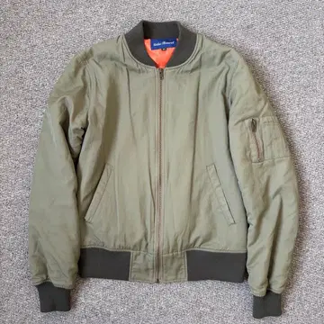 URBAN RESEARCH MA-1 충전솜 나일론 자켓