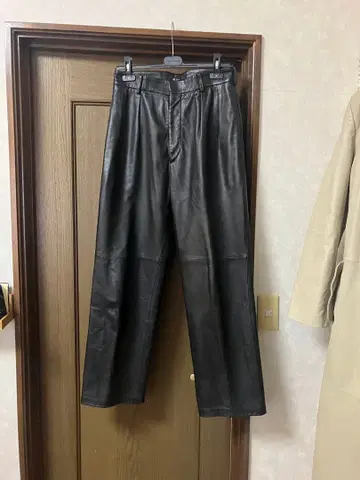 edition 시어링 레더 와이드 팬츠