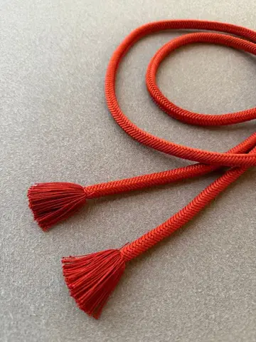 허리띠 양각조 연지