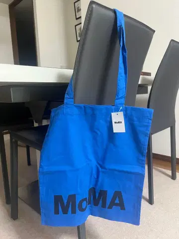 MoMA 토트백 블루