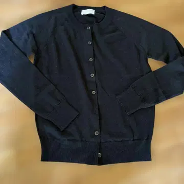 미사용 새상품 MARGARET HOWELL 울 긴팔 가디건 블랙