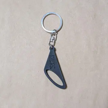 사카낙션 NFSC 서치라이트 키링 블랙