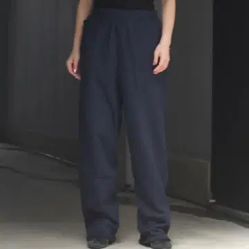 새상품급 bibliotherk training 스웨트 팬츠