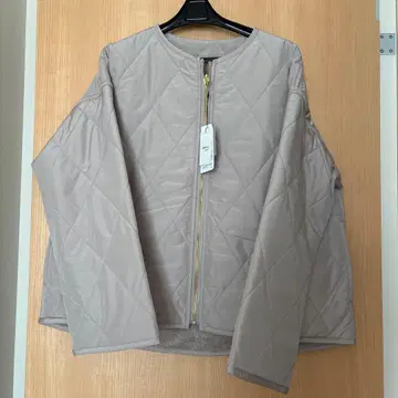 MEDOC 퀼팅 자켓 사이즈 38 베이지 야마다야