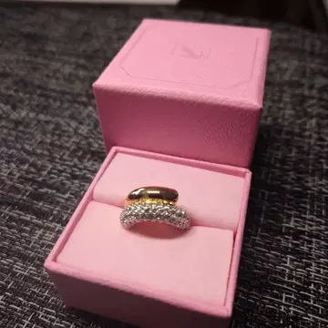 스와로브스키 골드 이어커프