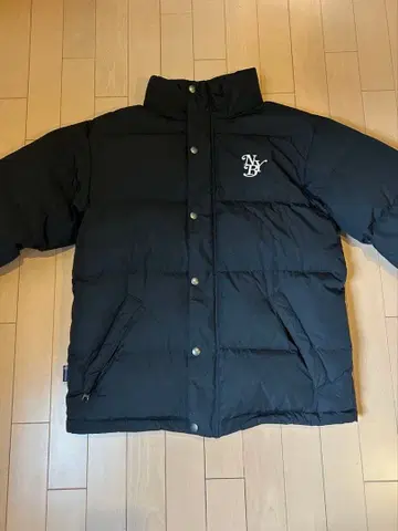 NEWYORK BURST 다운 자켓 M 사이즈 짧은 기장 블랙