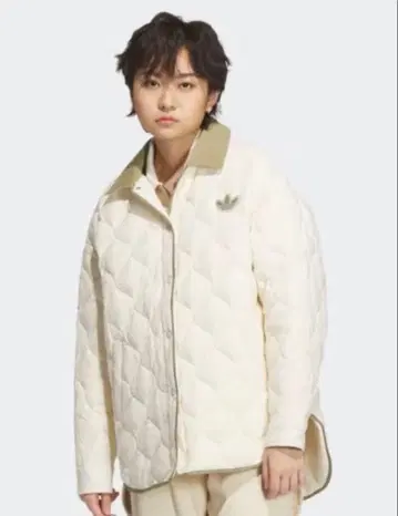 새상품급 아디다스 오리지널 라이트 웨이트 자켓 원더 화이트