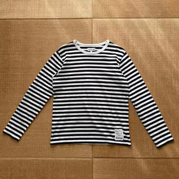 아네스베 보더 티셔츠 긴팔