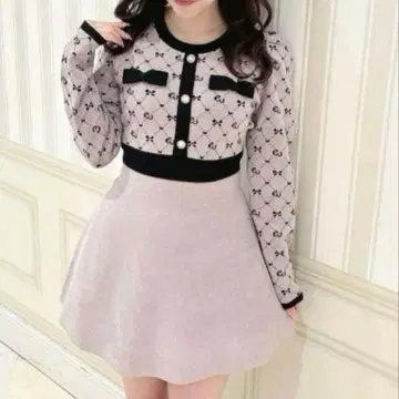 에블린 모노그램 니트 OP 니트 원피스 핑크