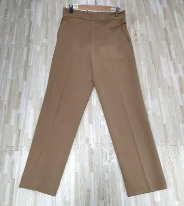 새상품급 23구 베이지 슬랙스 하이웨스트 센터 프레스 스트레치