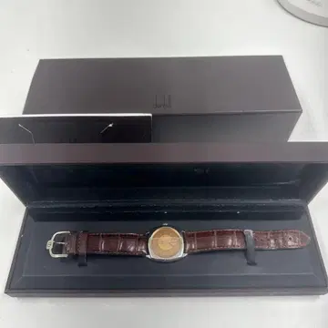 던힐 시티스케이프 실버 손목시계