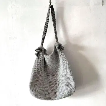 라메사 바스켓 니트 숄더백