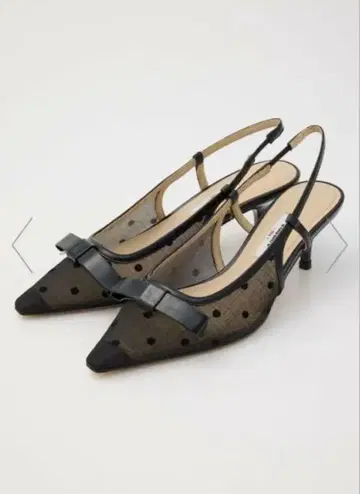 STACCATO 도트 누디 백 슬링 펌프스