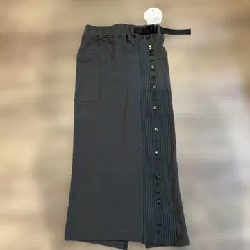 [미사용 새상품] 롱 스커트 차콜 그레이 라슈드 액티브