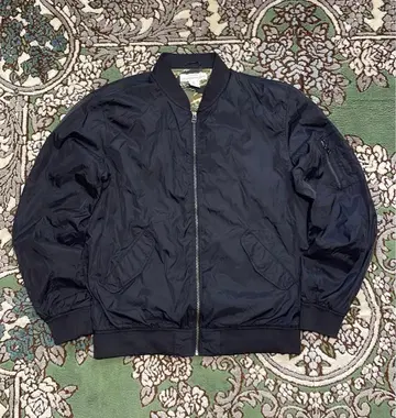 H&M MA-1 플라이트 자켓 블랙 안감 카모플라쥬 구제 의류