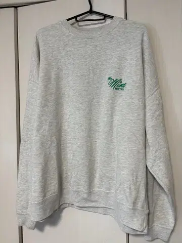 프릭스스토어 x The MINT MOTEL 콜라보 한정판 트레이닝복